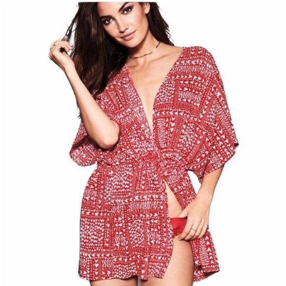 Victoria’s Secret Romantic Short Kimono Robe Red White Hearts - Picture 1 of 11